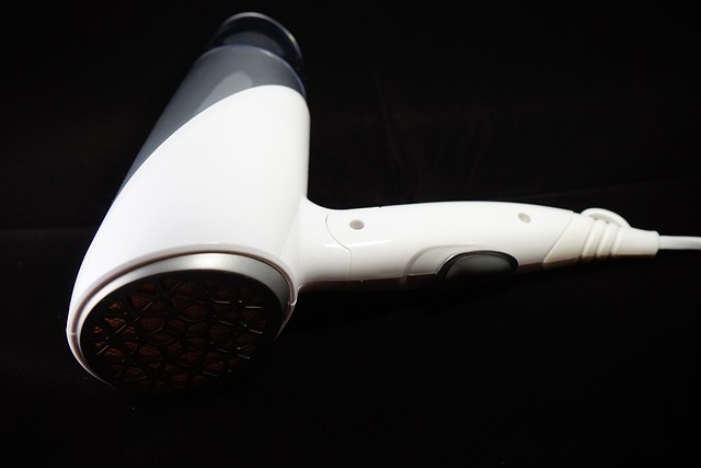 protect your hair when using a hairdryer